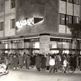 Il 1958 � invece l�anno dell�addio al Savoia. L�edificio che lo ospitava fu infatti abbattutto e al suo posto sorse l�attuale �grattacielo� che vide sorgere ai primi due piani il nuovo �Caff� Saicaf"